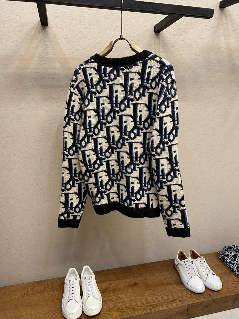 chr1st1an D10r sweaters